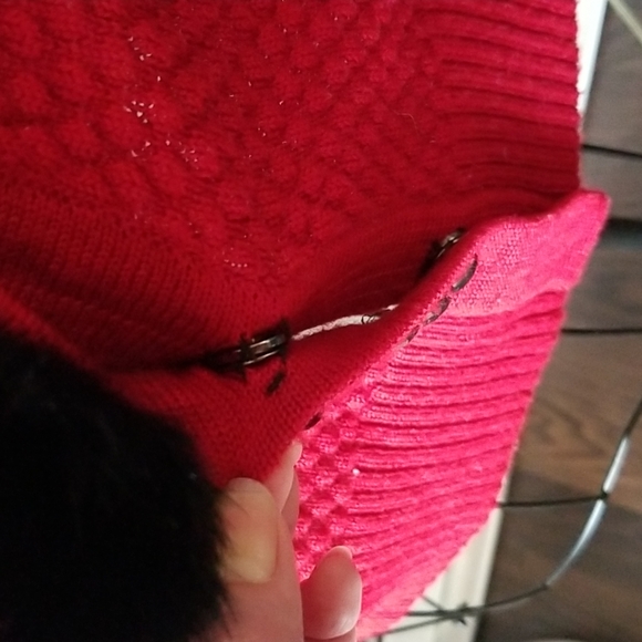 Red Cardigan - Picture 4 of 9